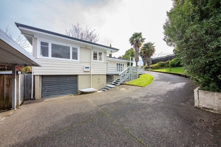 Photo of property in 52 Cambridge Road, Hillcrest, Hamilton, 3216