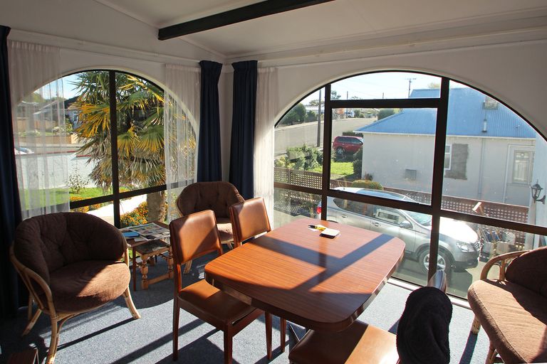 Photo of property in 17a Mersey Street, South Hill, Oamaru, 9400