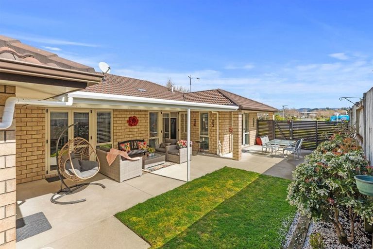 Photo of property in 91 Lakes Boulevard, Pyes Pa, Tauranga, 3112