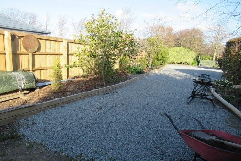 Photo of property in 1 Devonvale Lane, Amberley, 7410