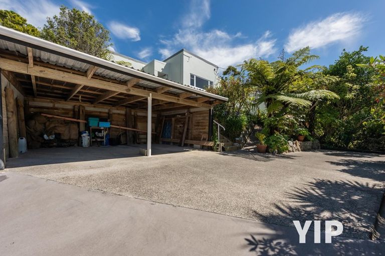 Photo of property in 28 Monowai Road, Johnsonville, Wellington, 6037