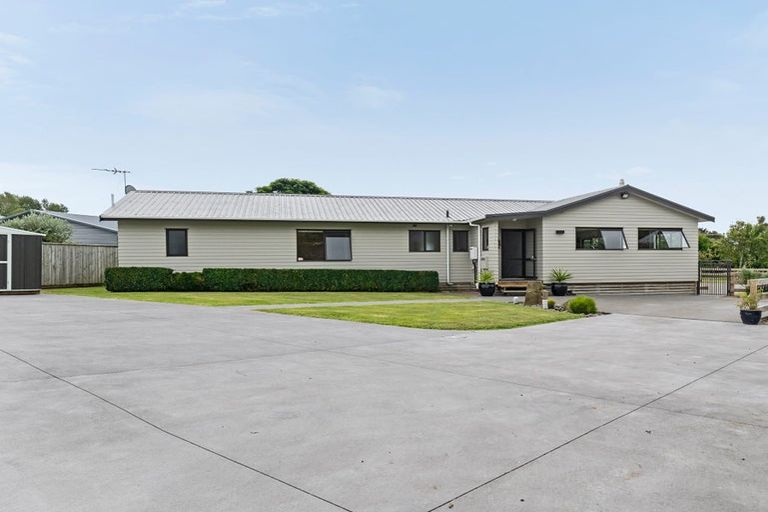 Photo of property in 1 Whitcombe Street, Lepperton, New Plymouth, 4373