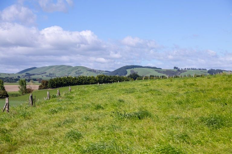 Photo of property in 216c Ahiaruhe Road, Ahiaruhe, Carterton, 5792