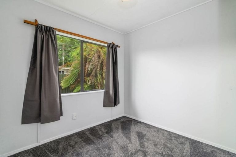 Photo of property in 4a Hannah Road, Hannahs Bay, Rotorua, 3010