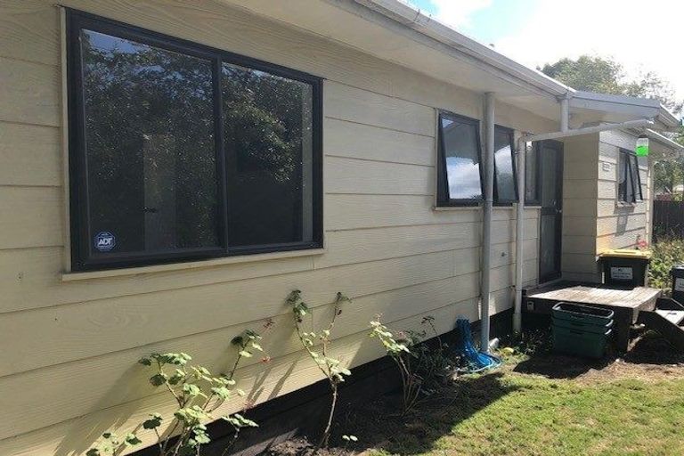 Photo of property in 15 Spackman Crescent, Paraparaumu, 5032