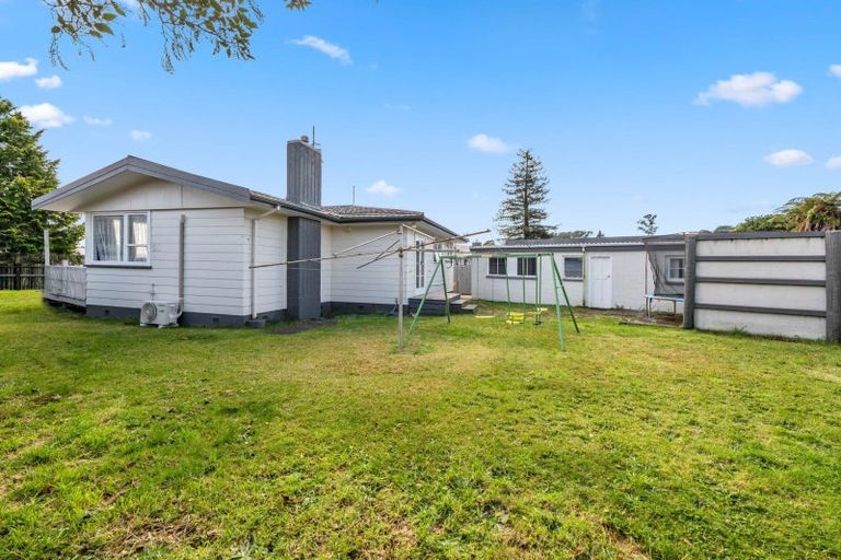 Photo of property in 35 Mckee Avenue, Fenton Park, Rotorua, 3010