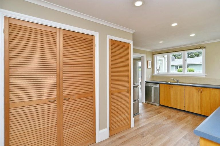 Photo of property in 9 Ayers Street, Rangiora, 7400