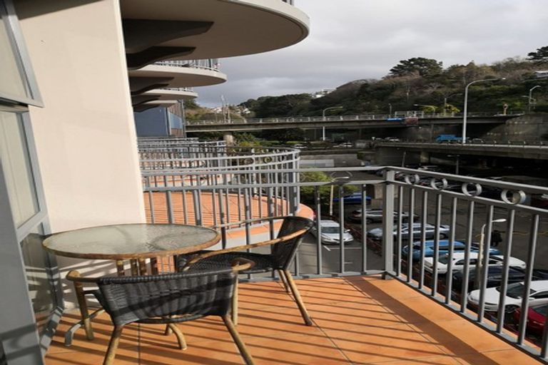 Photo of property in Atrium Apartments, 2n/154 The Terrace, Wellington Central, Wellington, 6011