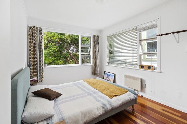 Photo of property in 89b Te Wharepouri Street, Berhampore, Wellington, 6023