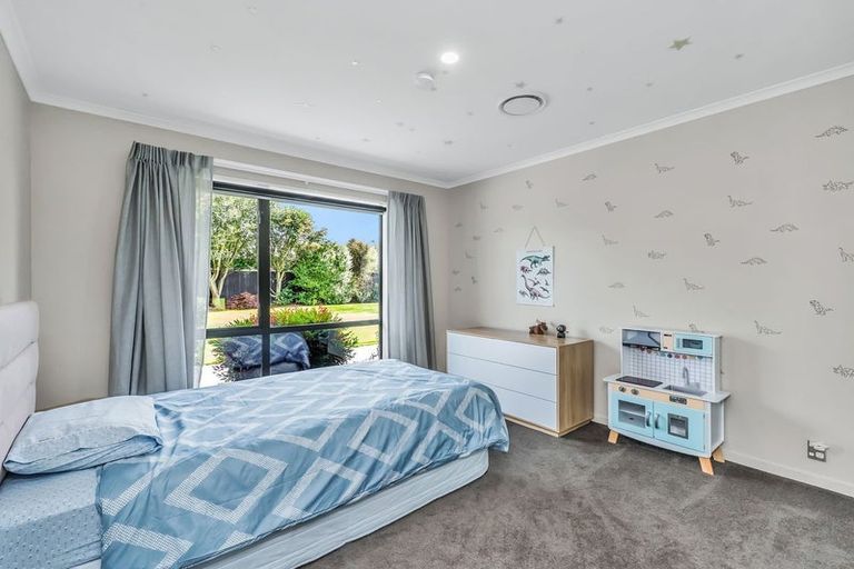 Photo of property in 12 Frame Crescent, Rolleston, 7614