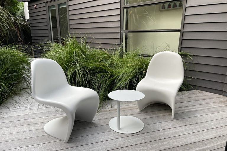 Photo of property in 4c Beach Road, Castor Bay, Auckland, 0620