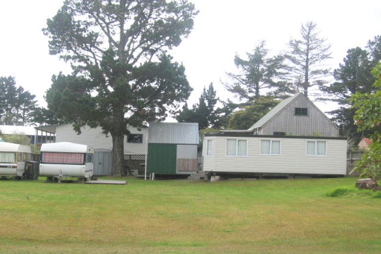 Photo of property in 236 Matarangi Drive, Matarangi, Whitianga, 3592