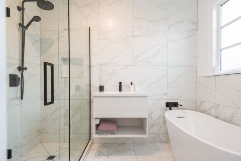 Photo of property in 35 Paparoa Street, Papanui, Christchurch, 8053