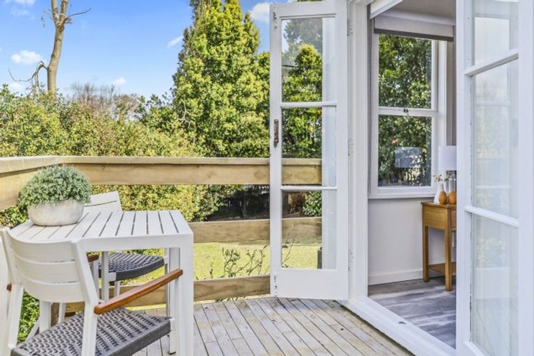 Photo of property in 11 Walbrook Road, Manly, Whangaparaoa, 0930