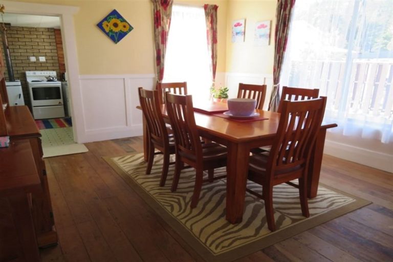 Photo of property in 518 Thames Coast Sh25 Road, Te Puru, Thames, 3575