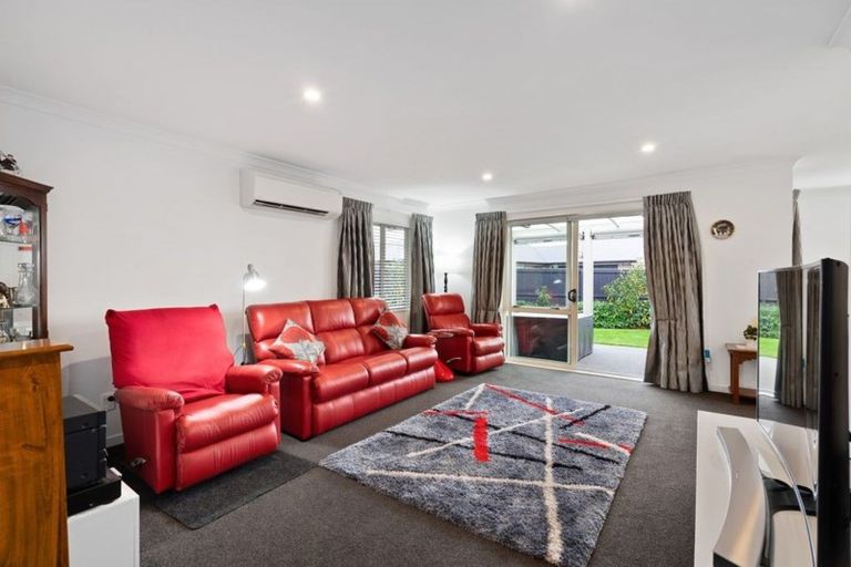 Photo of property in 14 Navy Loop, Rolleston, 7614