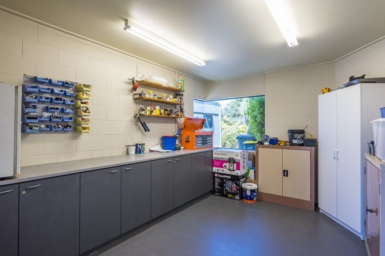 Photo of property in 379 Kapiti Road, Paraparaumu Beach, Paraparaumu, 5032