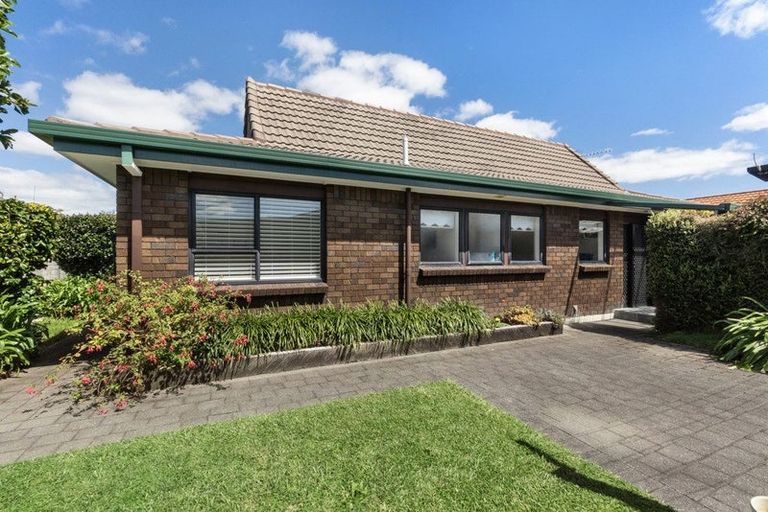 Photo of property in 12b Taylor Terrace, St Andrews, Hamilton, 3200