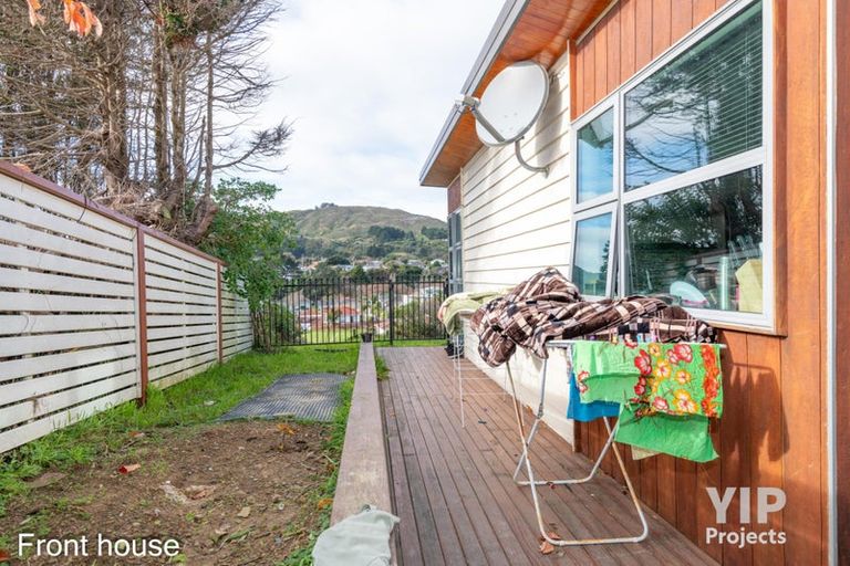 Photo of property in 357 Main Road, Tawa, Wellington, 5028