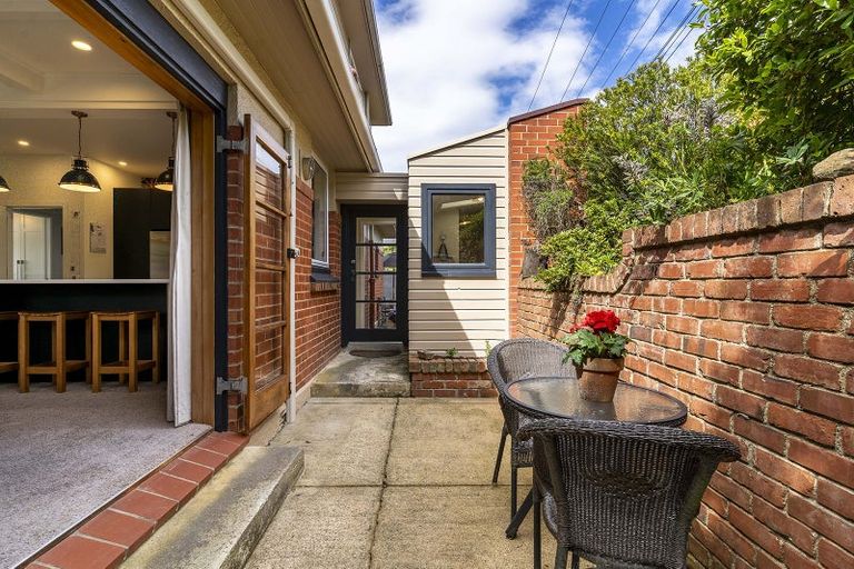 Photo of property in 21 Leven Street, Roslyn, Dunedin, 9010