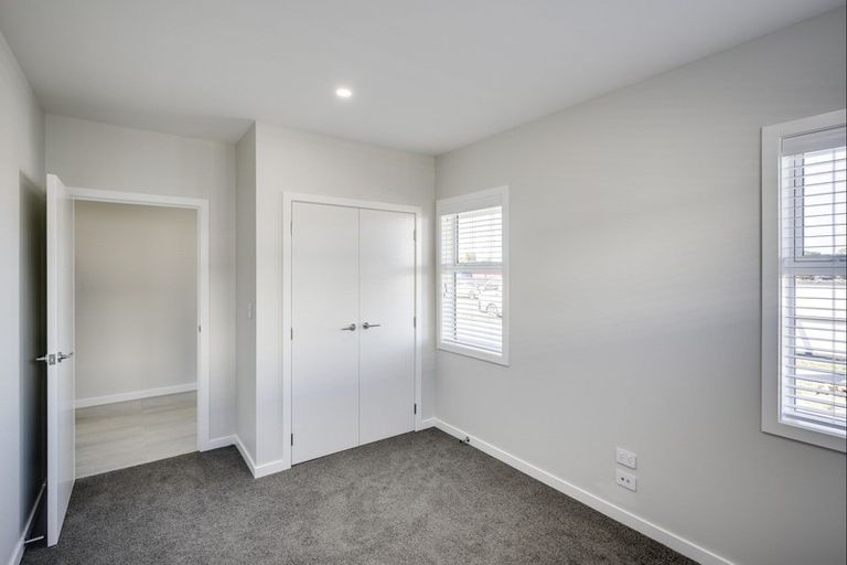 Photo of property in 48 Kenny Road, Te Awa, Napier, 4110