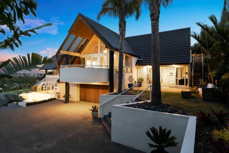 Photo of property in 43 Shuttleworth Place, Manly, Whangaparaoa, 0930