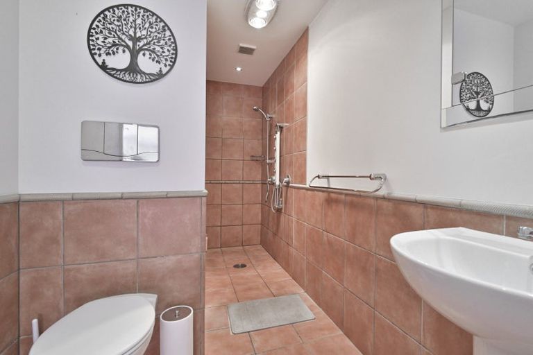 Photo of property in 1217 Louie Street, Parkvale, Hastings, 4122