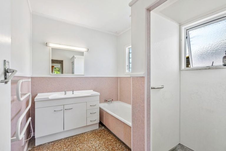 Photo of property in 41 Manse Street, Kensington, Whangarei, 0112