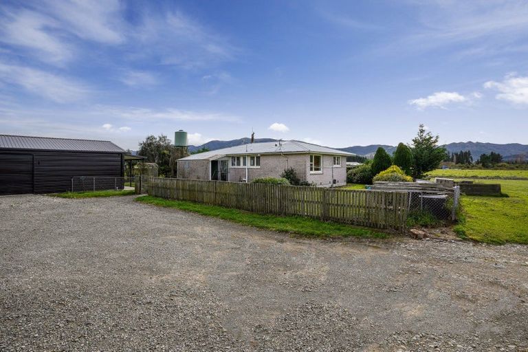 Photo of property in 1048 Woodstock Road, View Hill, Oxford, 7495