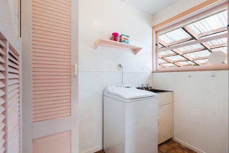 Photo of property in 71 Te Herekiekie Street, Turangi, 3334