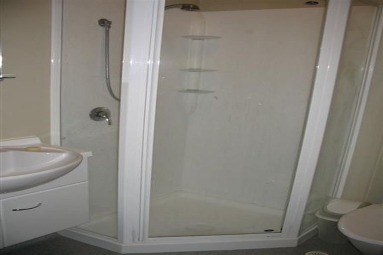 Photo of property in Aitken Street Apartments, 703/5 Aitken Street, Thorndon, Wellington, 6011