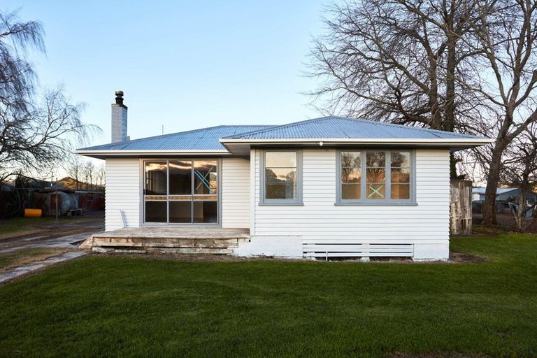 Photo of property in 12 Hetata Street, Whatatutu, Te Karaka, 4094