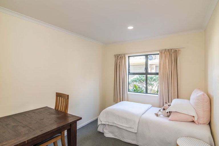 Photo of property in 85 Hill Street, Thorndon, Wellington, 6011