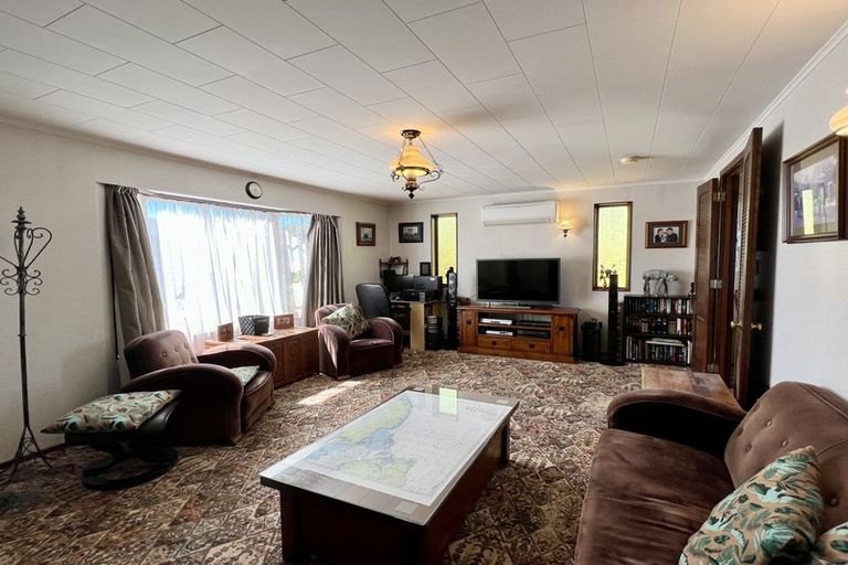 Photo of property in 25 Milford Street, Heidelberg, Invercargill, 9812