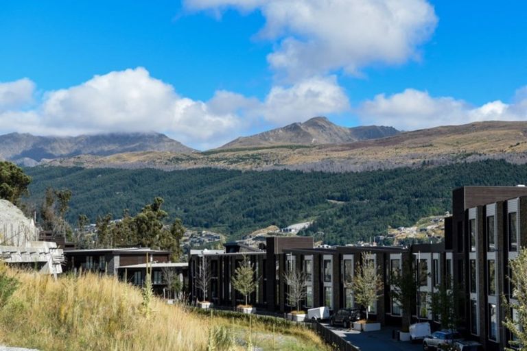 Photo of property in 4 Old Homestead Place, Kawarau Falls, Queenstown, 9300