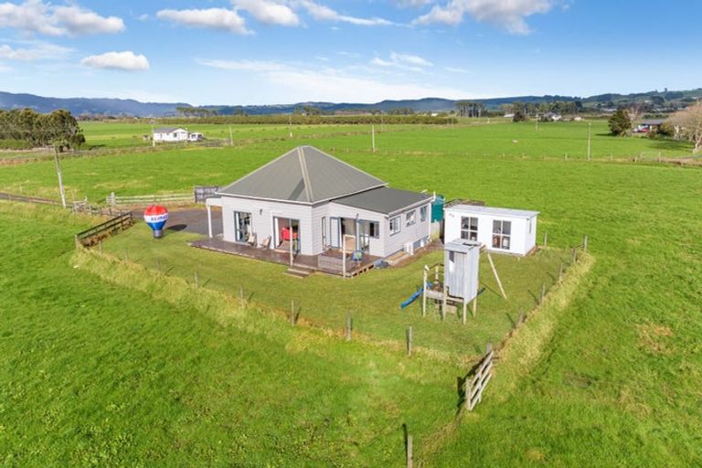 Photo of property in 346 Otaua Road, Otaua, Waiuku, 2682