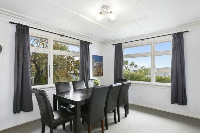 Photo of property in 163 Easther Crescent, Kew, Dunedin, 9012