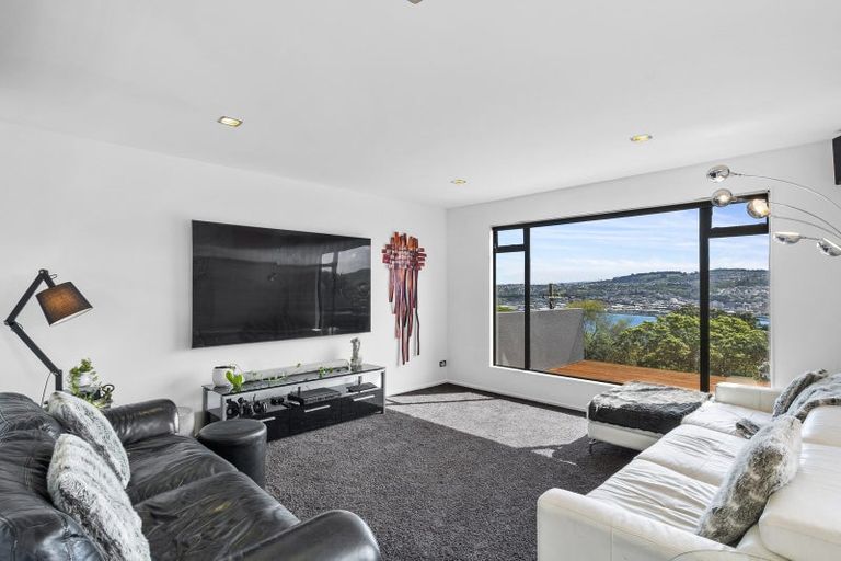 Photo of property in 49 Shandon Road, Vauxhall, Dunedin, 9013