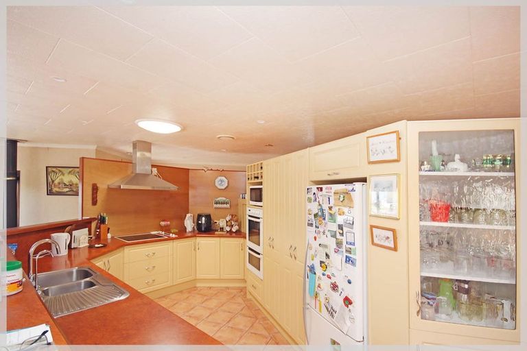 Photo of property in 5 Teppett Place, Foxton Beach, Foxton, 4815