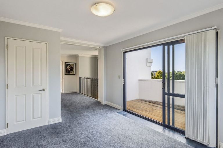 Photo of property in 87 Milne Drive, Paraparaumu, 5032