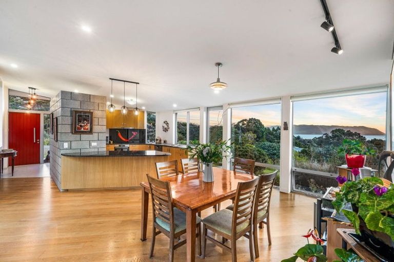 Photo of property in 38 Upland Road, Huia, Auckland, 0604