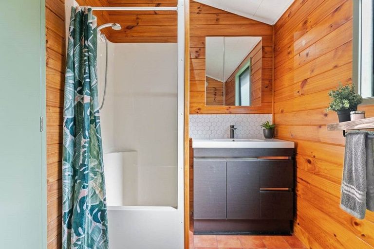 Photo of property in 269 Brown Road, Hakaru, Kaiwaka, 0573