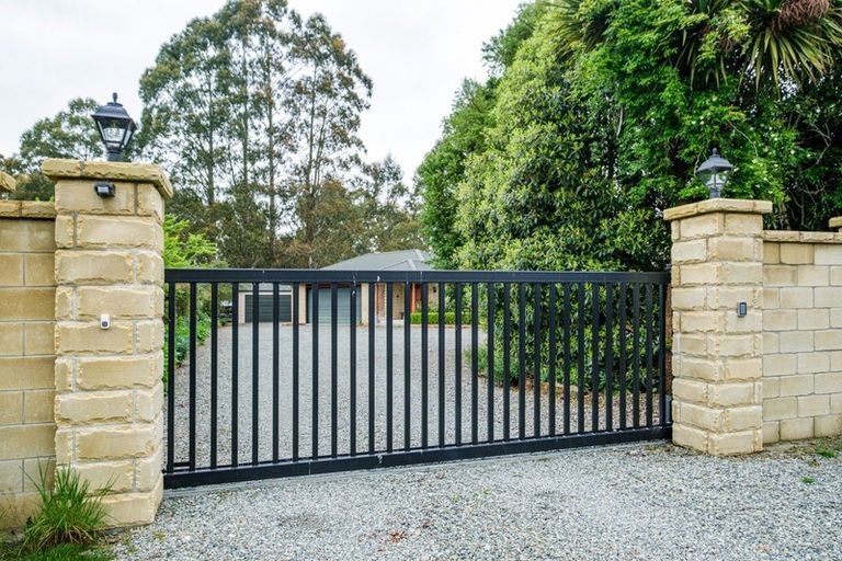 Photo of property in 587 Woodbury Road, Woodbury, Geraldine, 7991