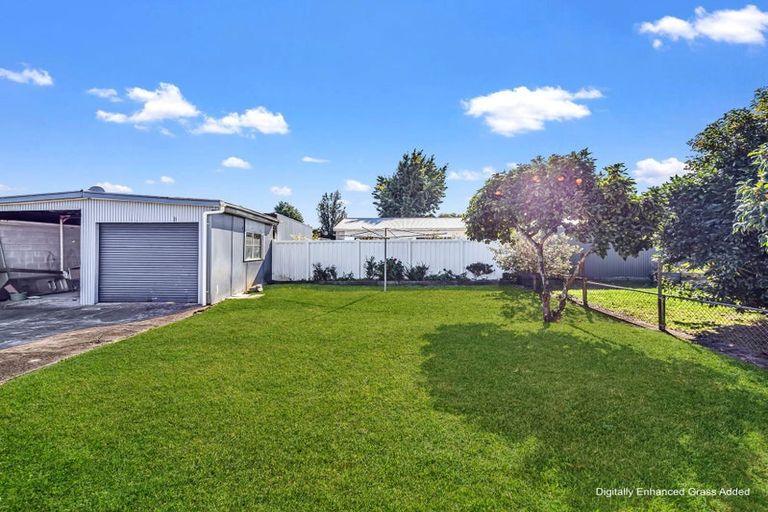 Photo of property in 1 Kingsley Street, St Andrews, Hamilton, 3200