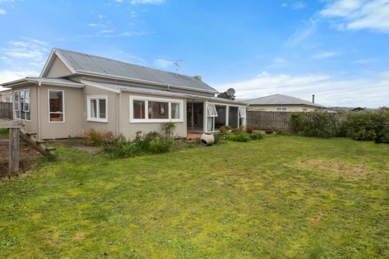 Photo of property in 74 Mclauchlan Street, Springlands, Blenheim, 7201
