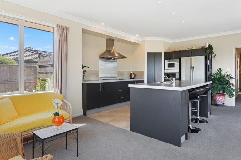 Photo of property in 50a Church Street, Oxford, 7430