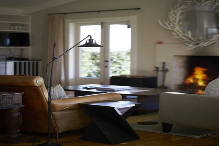 Photo of property in Gatehouse And River Room., 1308e Tuki Tuki Road, Tuki Tuki, Havelock North, 4294