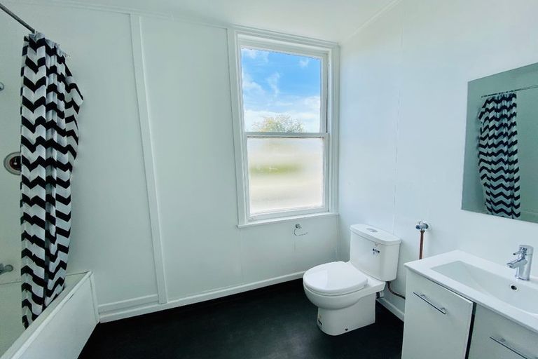 Photo of property in 512 Adelaide Road, Berhampore, Wellington, 6023