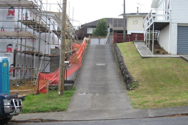 Photo of property in 1/15 Selwyn Crescent, Forrest Hill, Auckland, 0620