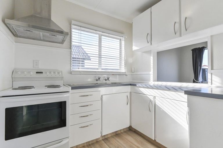 Photo of property in 10b Kilkee Terrace, Flaxmere, Hastings, 4120